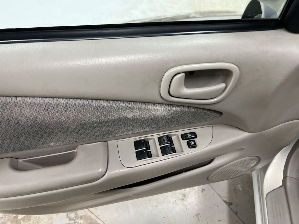 2002 Toyota Corolla LE