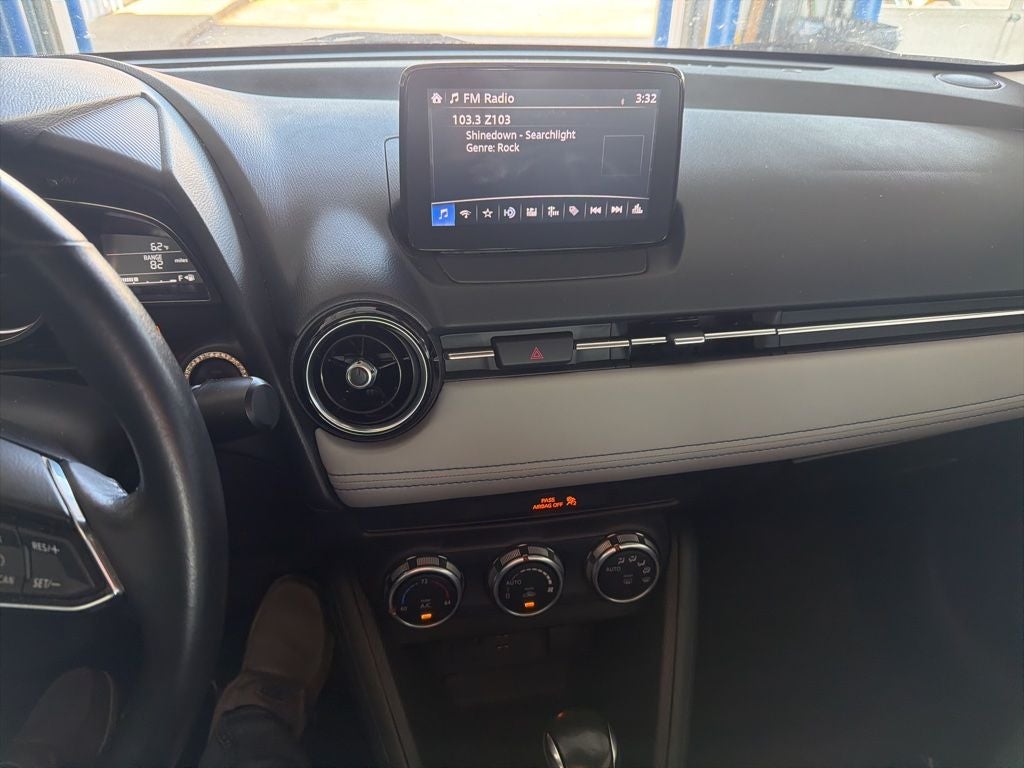 2019 Toyota Yaris XLE