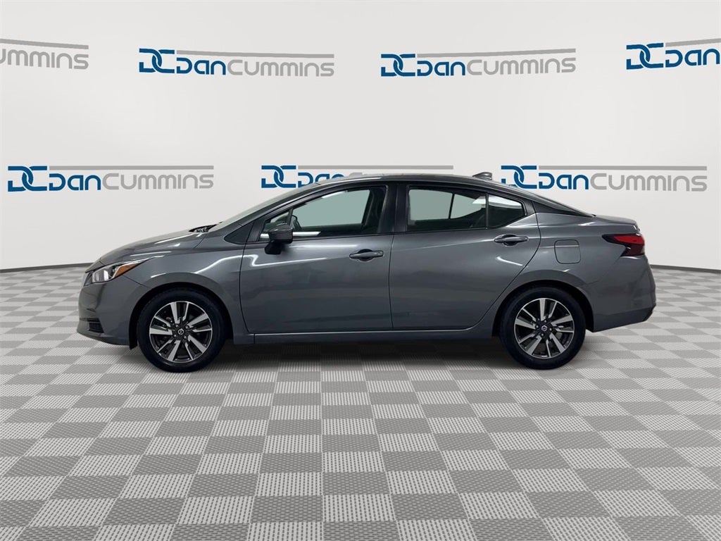 2021 Nissan Versa 1.6 SV