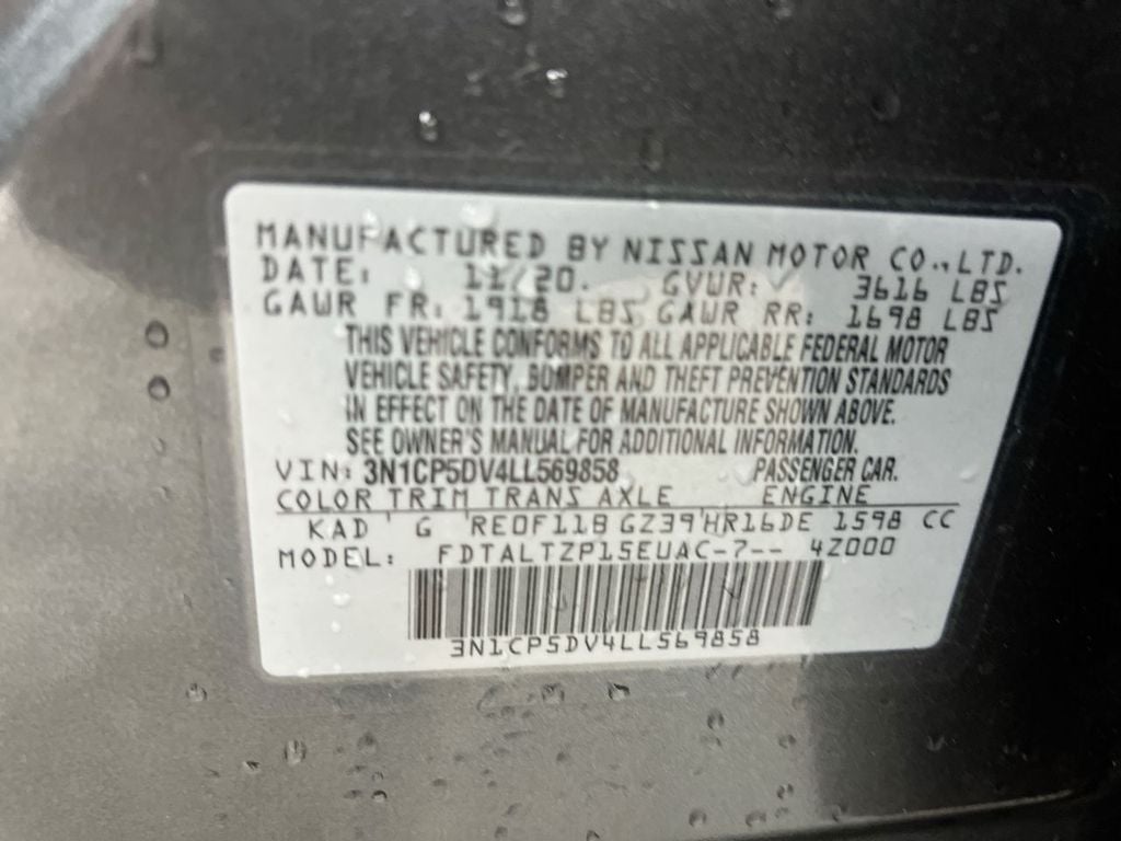 2020 Nissan Kicks SR