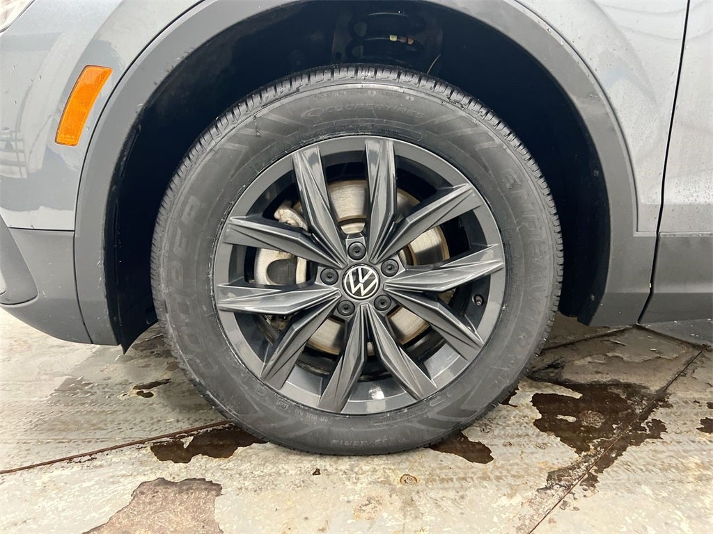 2024 Volkswagen Tiguan 2.0T SE
