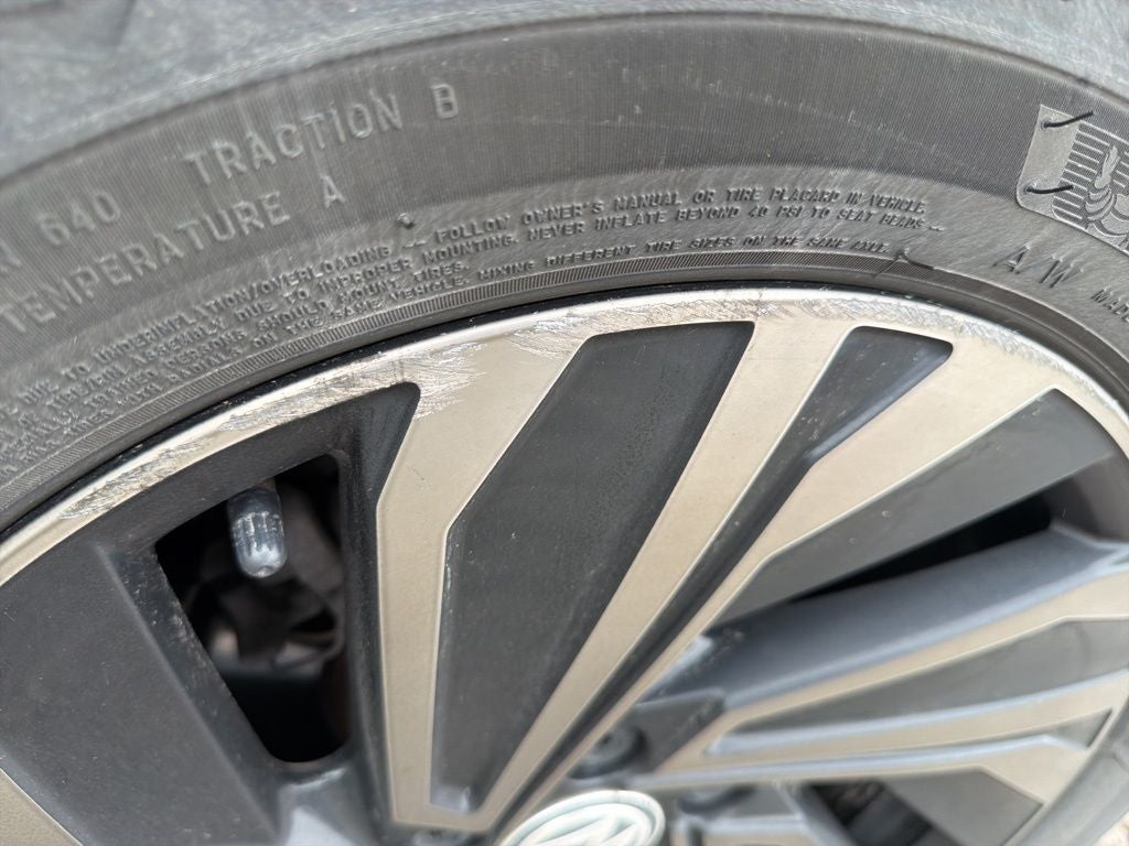 2019 Volkswagen Jetta SEL Premium