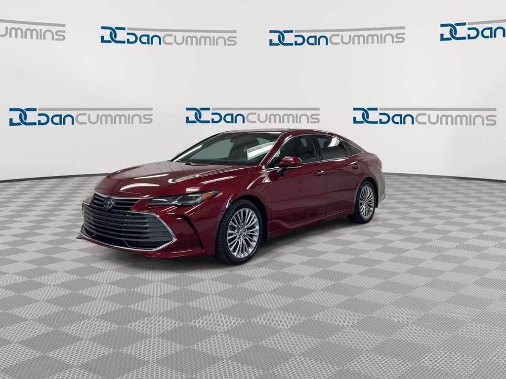 2022 Toyota Avalon Hybrid Limited