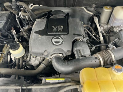 2016 Nissan NV Passenger SL