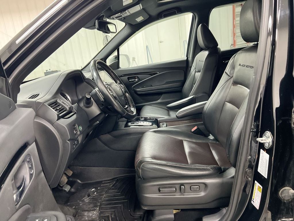 2020 Honda Ridgeline Black Edition