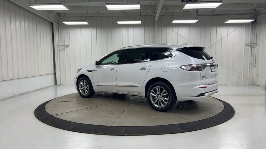2023 Buick Enclave Avenir