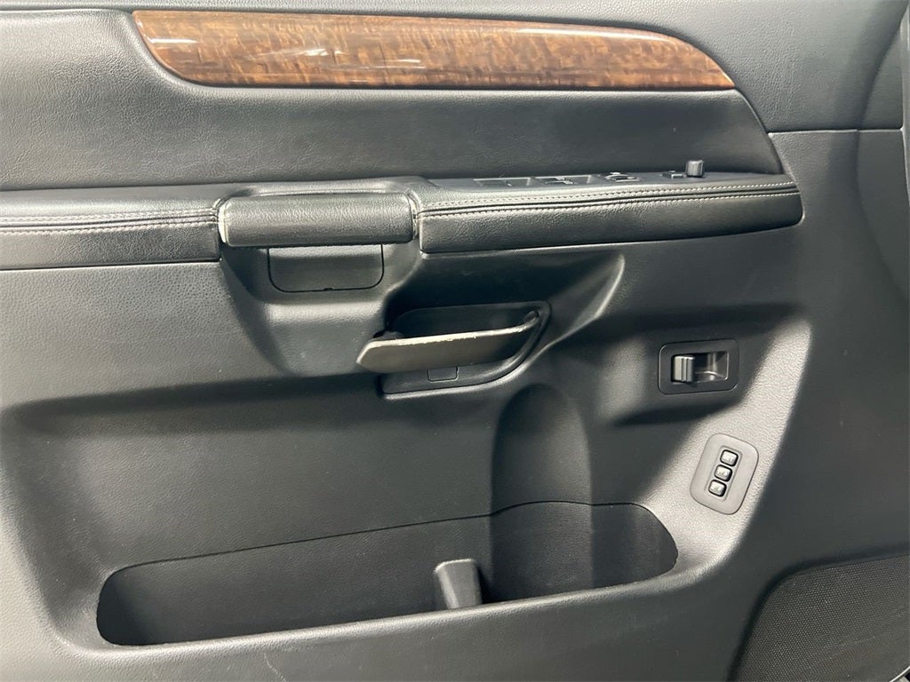 2013 Nissan Armada Platinum