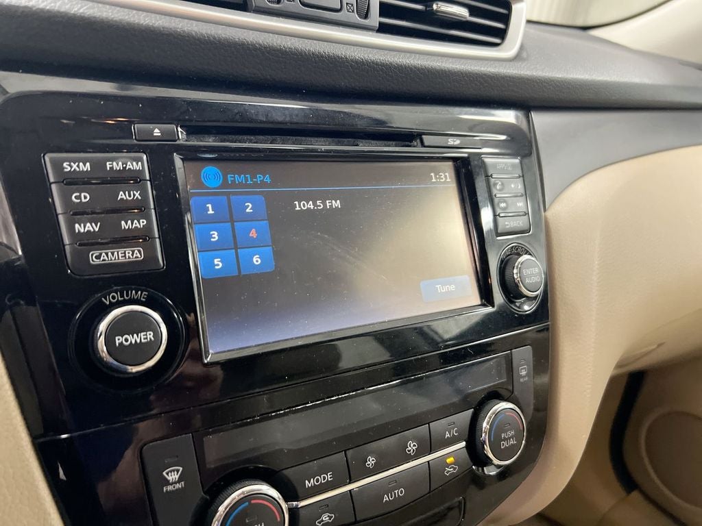 2015 Nissan Rogue SV