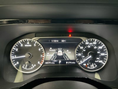 2025 Nissan Pathfinder SV