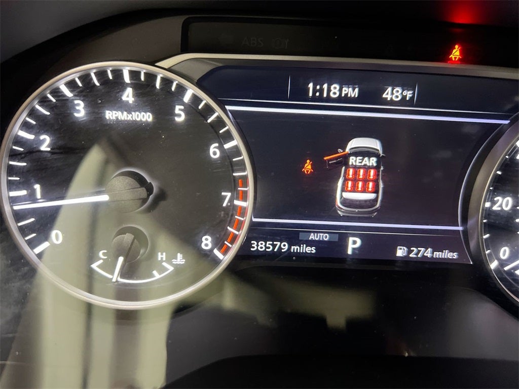 2025 Nissan Pathfinder SV