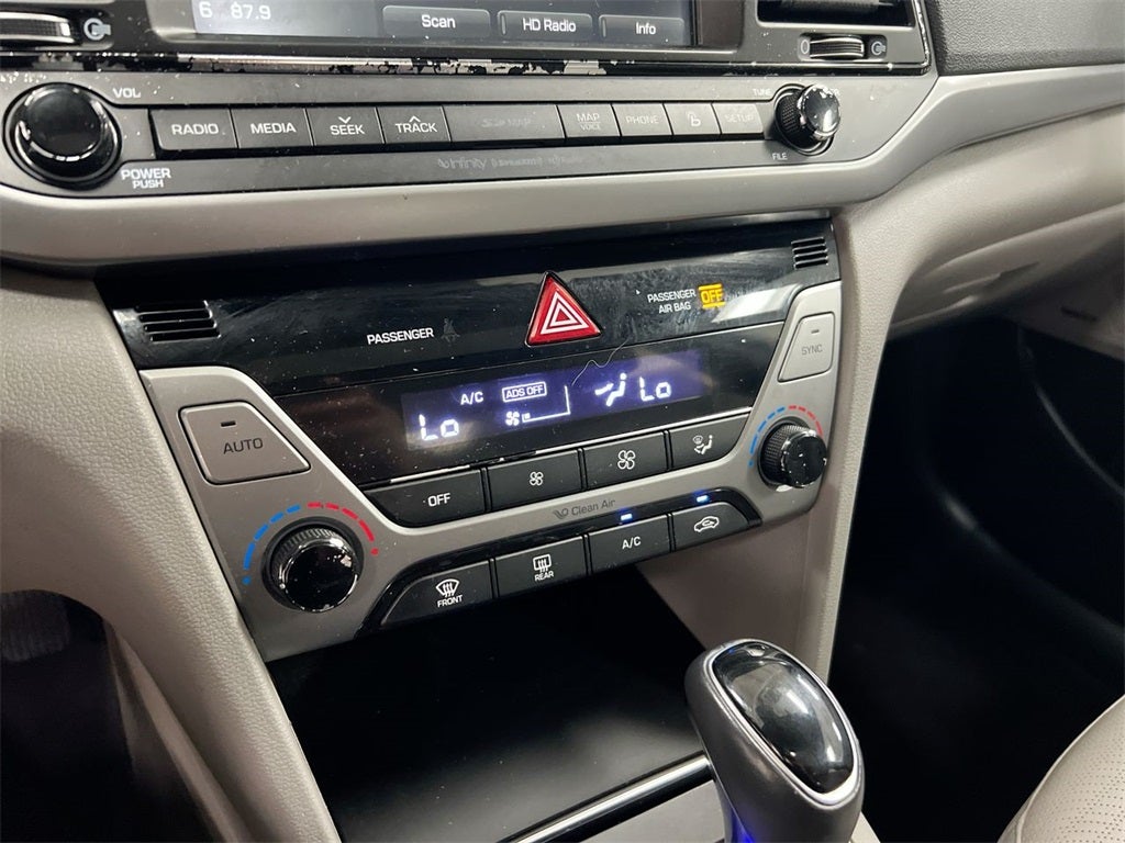 2017 Hyundai Elantra Limited