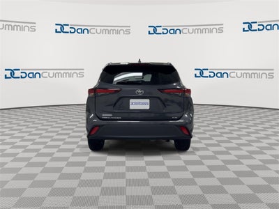 2024 Toyota Highlander XLE