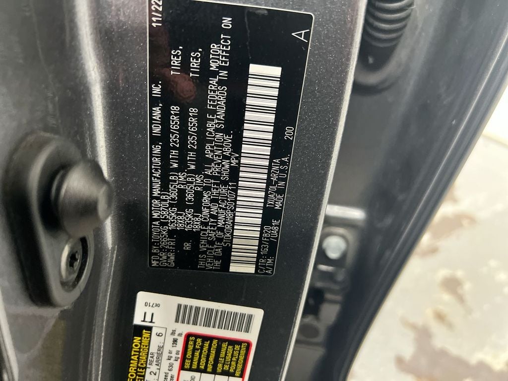 2023 Toyota Highlander LE