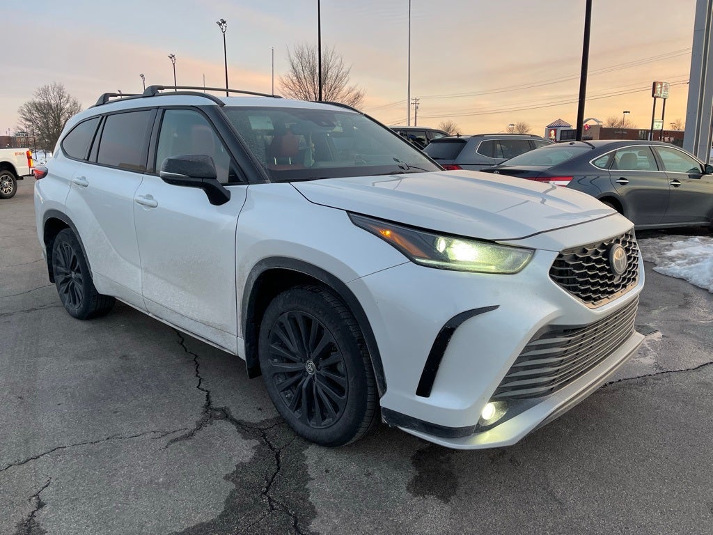 2023 Toyota Highlander XSE