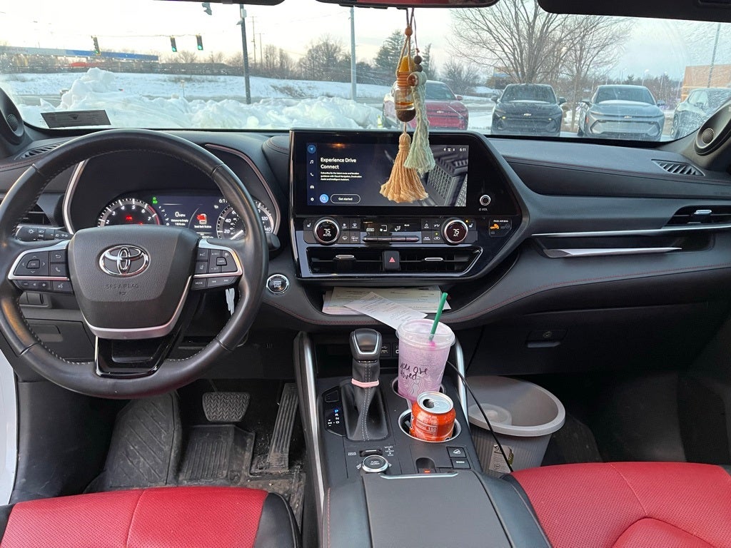 2023 Toyota Highlander XSE