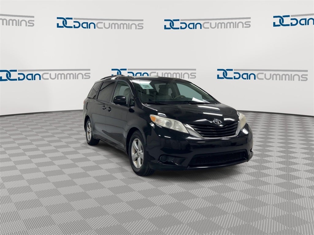 2011 Toyota Sienna LE