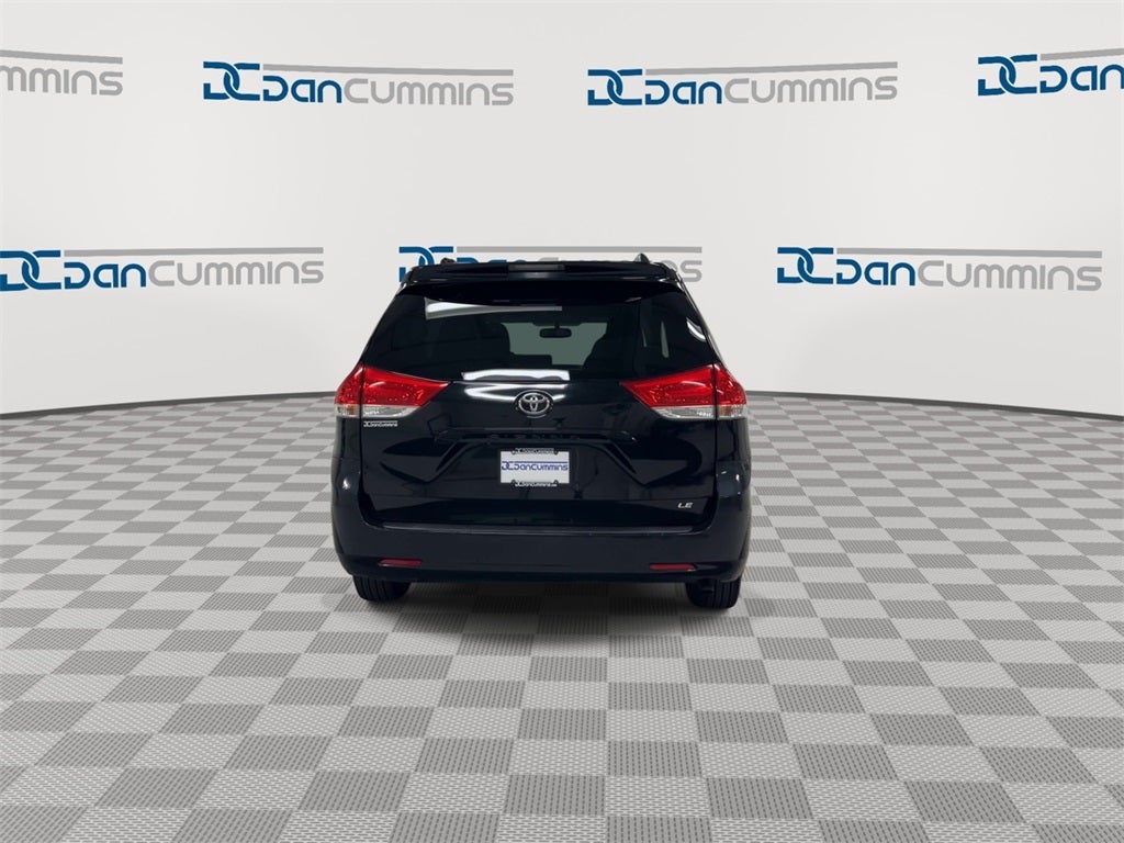 2011 Toyota Sienna LE