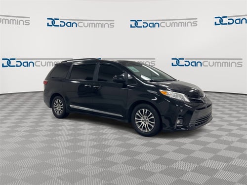2018 Toyota Sienna XLE