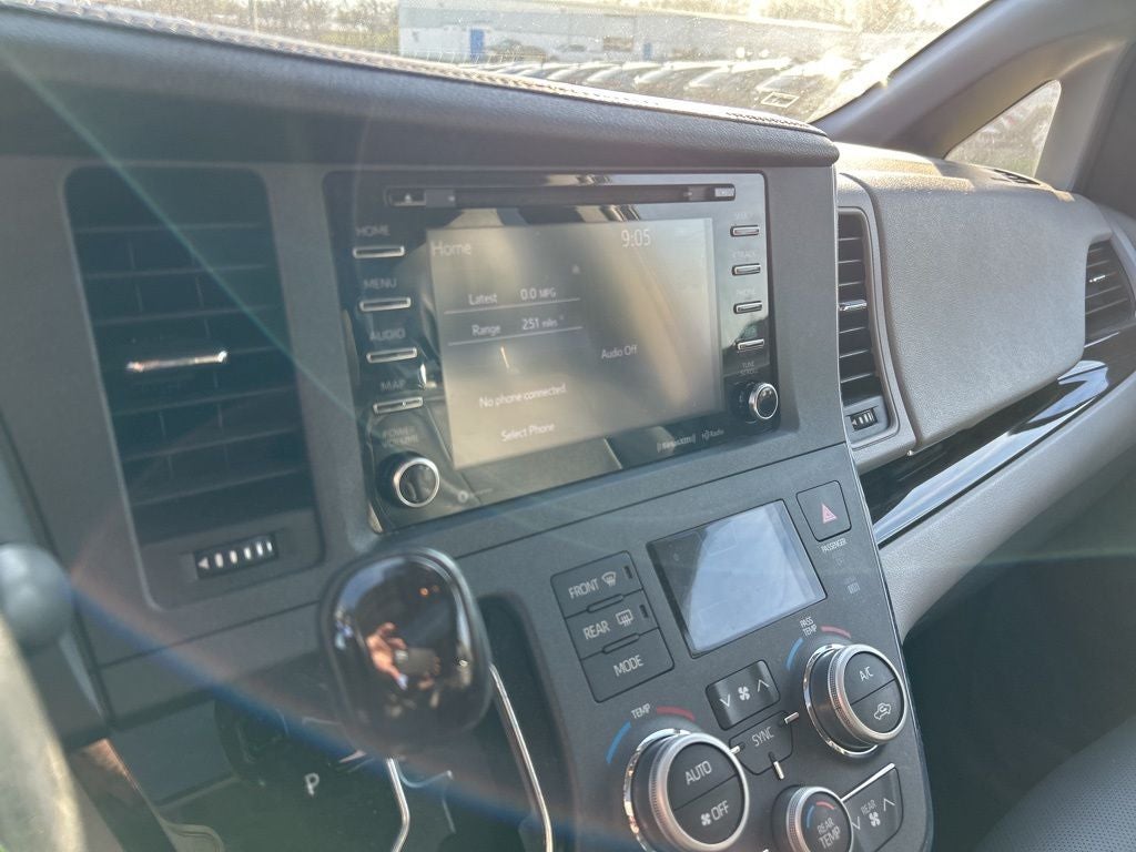 2019 Toyota Sienna XLE