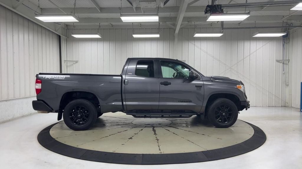 2014 Toyota Tundra SR