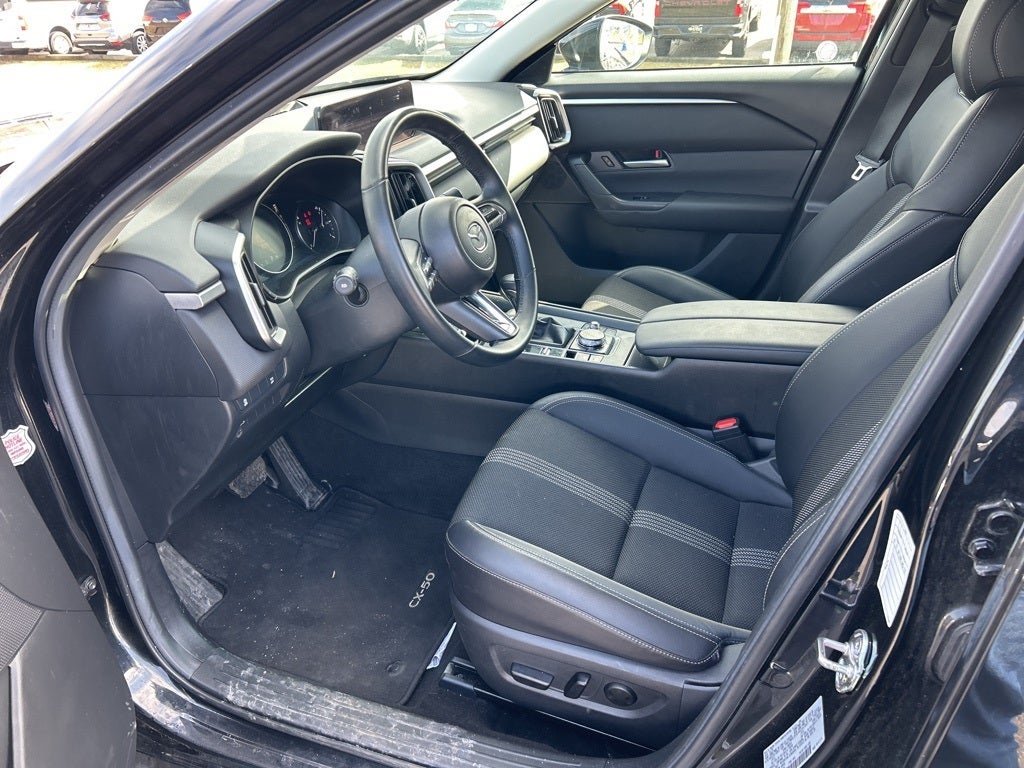 2025 Mazda Mazda CX-50 2.5 S Preferred Package