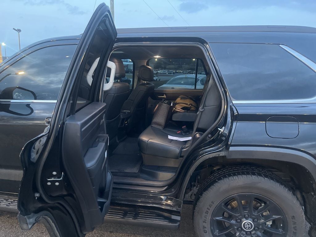 2024 Toyota Sequoia SR5