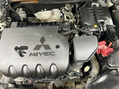 2016 Mitsubishi Outlander SE