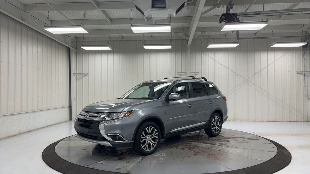 2016 Mitsubishi Outlander SE