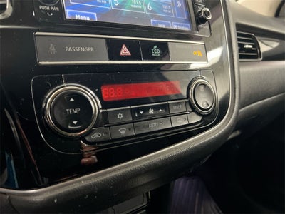 2019 Mitsubishi Outlander ES