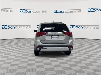 2019 Mitsubishi Outlander ES