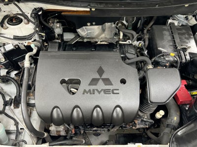 2016 Mitsubishi Outlander SE