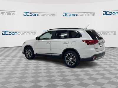 2016 Mitsubishi Outlander SE
