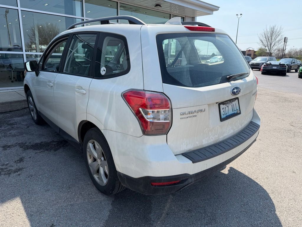 2016 Subaru Forester 2.5i