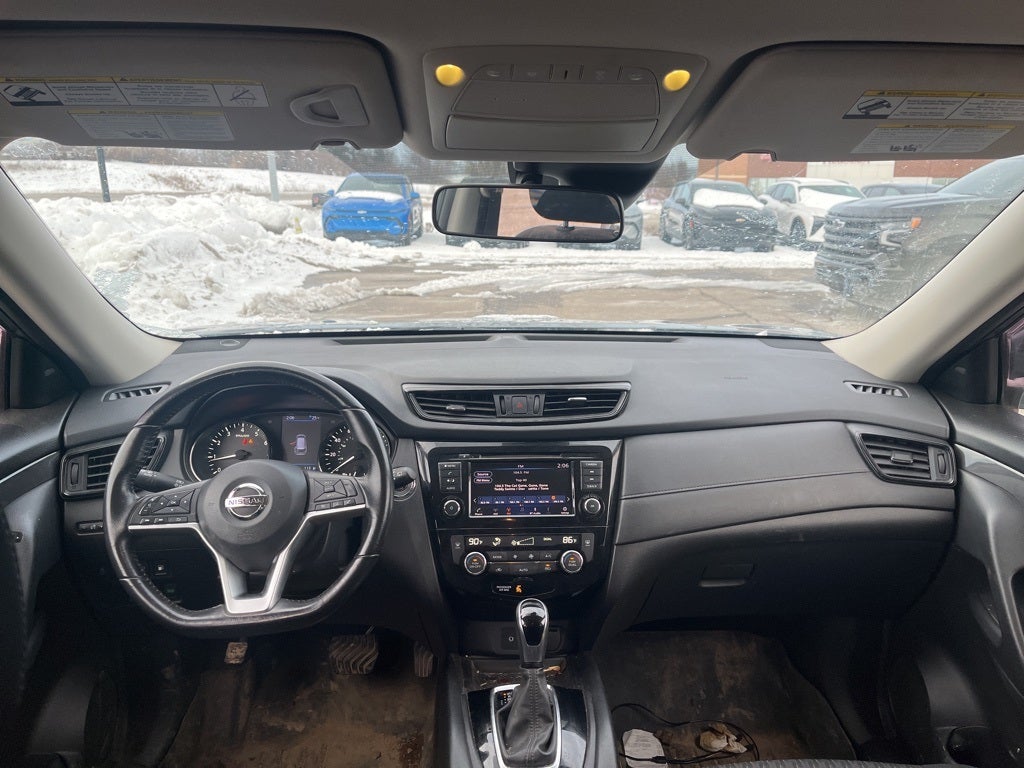 2020 Nissan Rogue SV