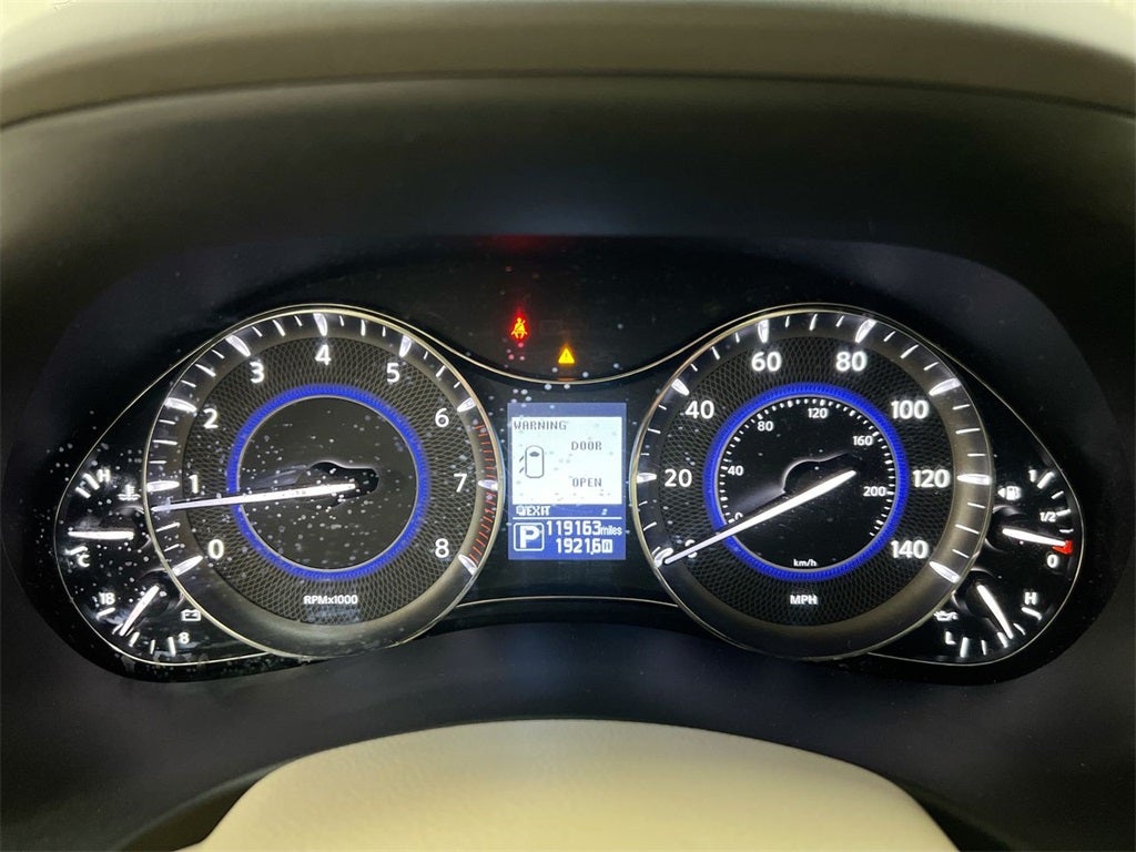 2016 INFINITI QX80 Base