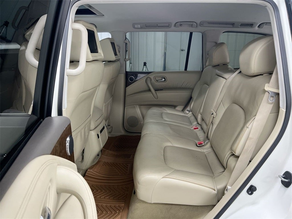2016 INFINITI QX80 Base