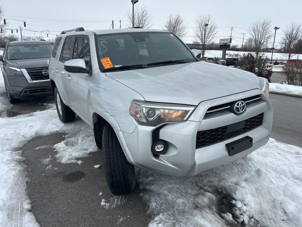 2022 Toyota 4Runner SR5