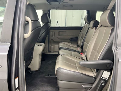 2017 Kia Sedona LX