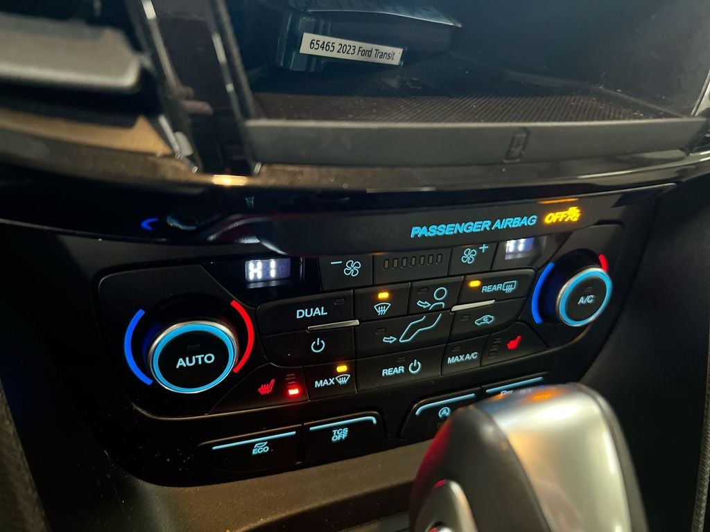 2023 Ford Transit Connect Titanium