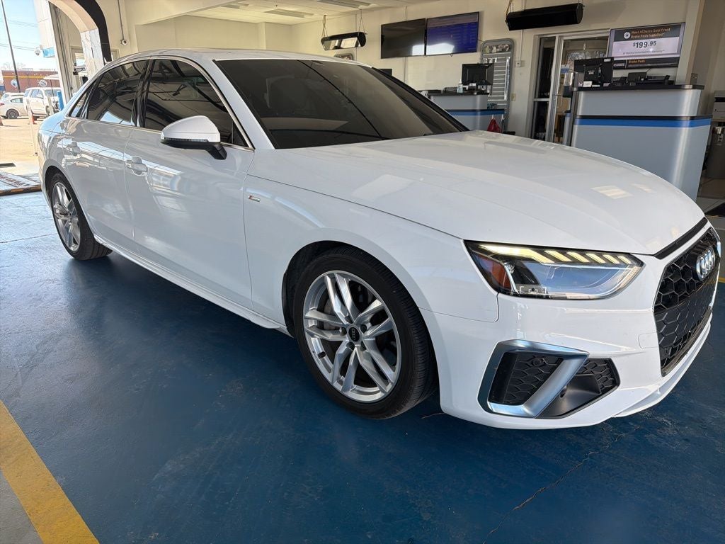 2023 Audi A4 45 S line Premium Plus
