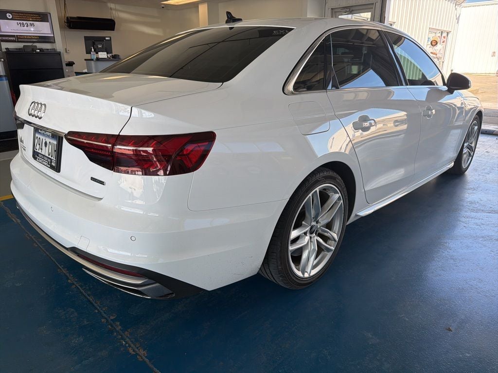 2023 Audi A4 45 S line Premium Plus
