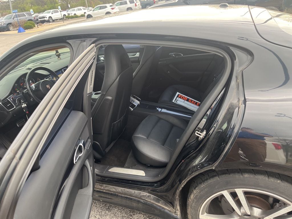 2011 Porsche Panamera 4