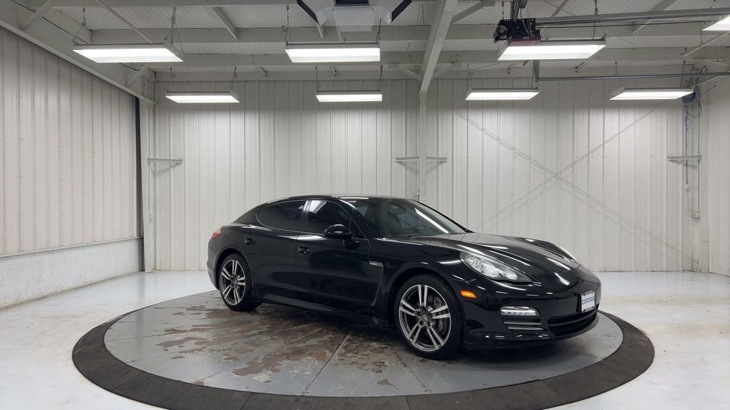 2011 Porsche Panamera 4