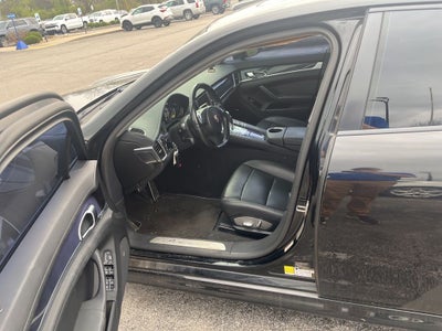 2011 Porsche Panamera 4