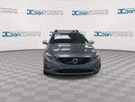 2017 Volvo V60 T6 R-Design Platinum