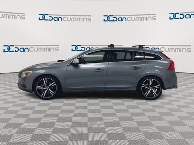 2017 Volvo V60 T6 R-Design Platinum