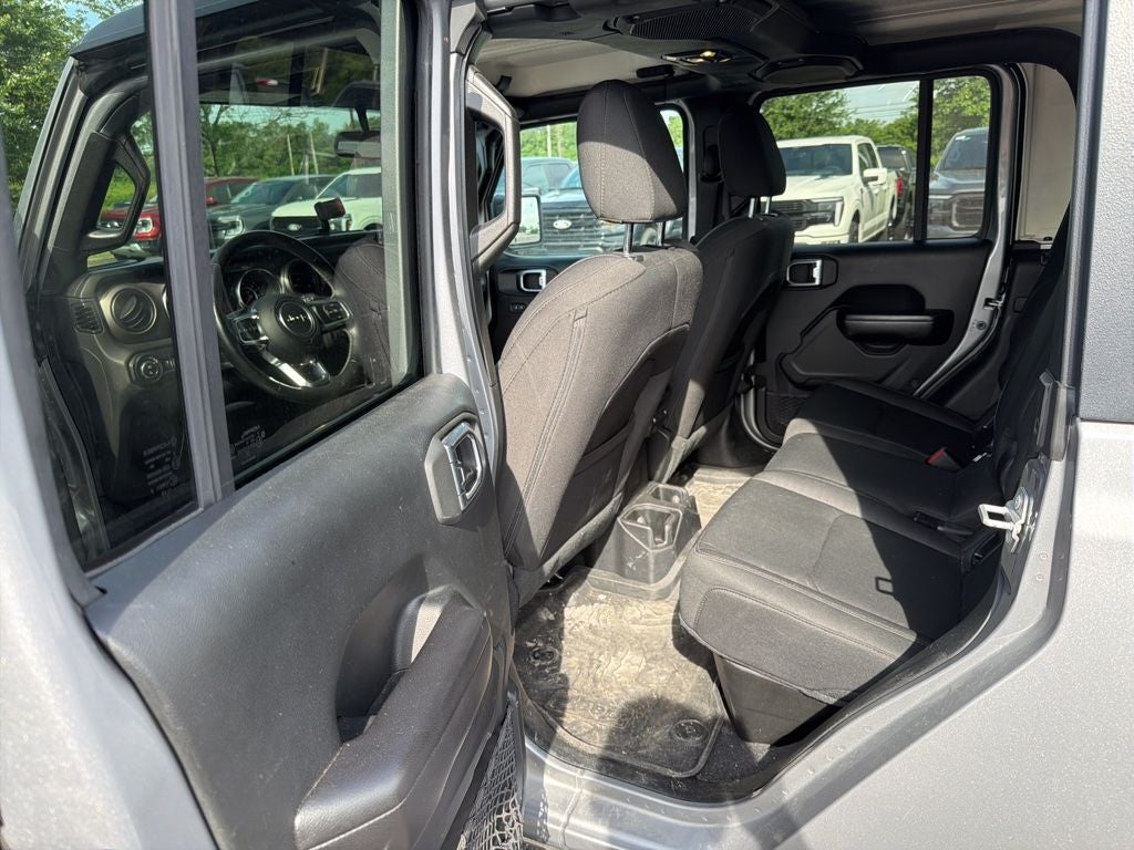2020 Jeep Gladiator Sport
