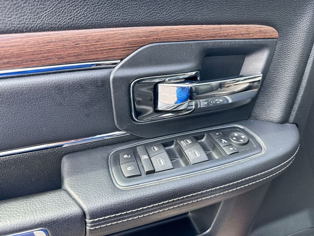 2016 RAM 1500 Laramie