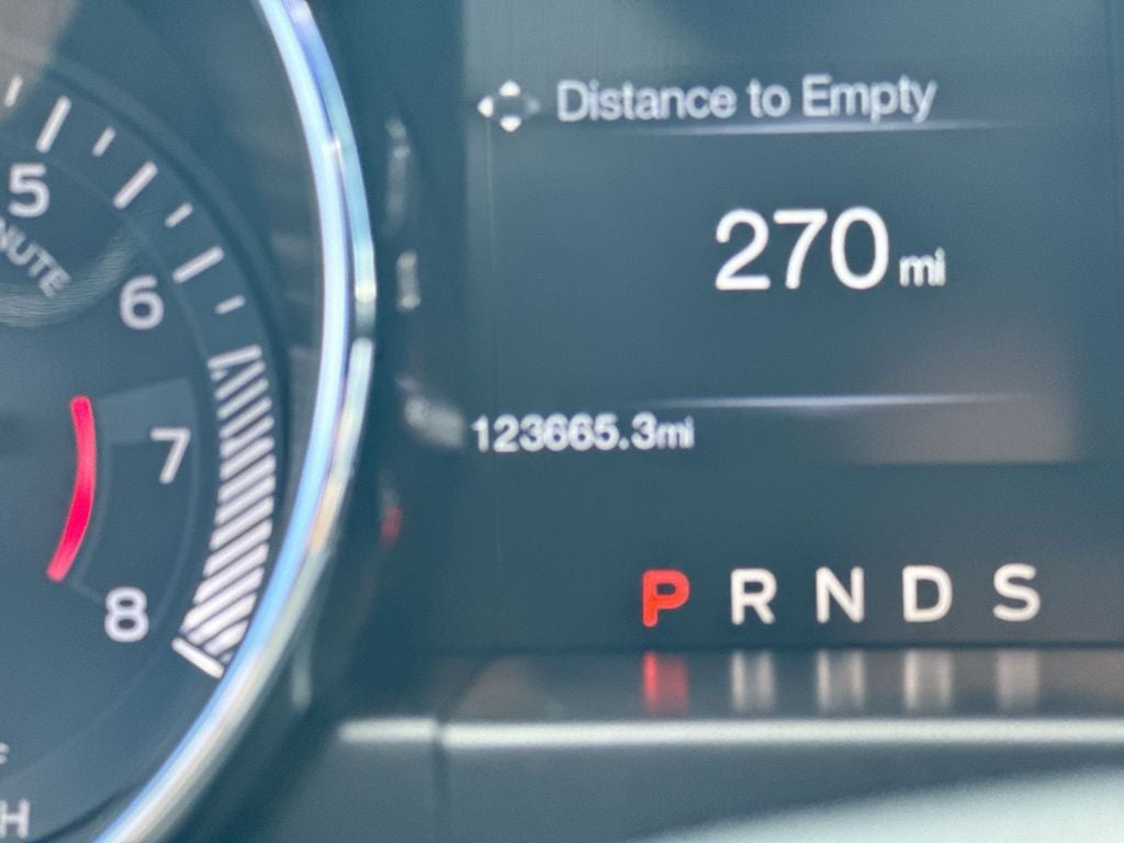 2016 Ford Mustang V6