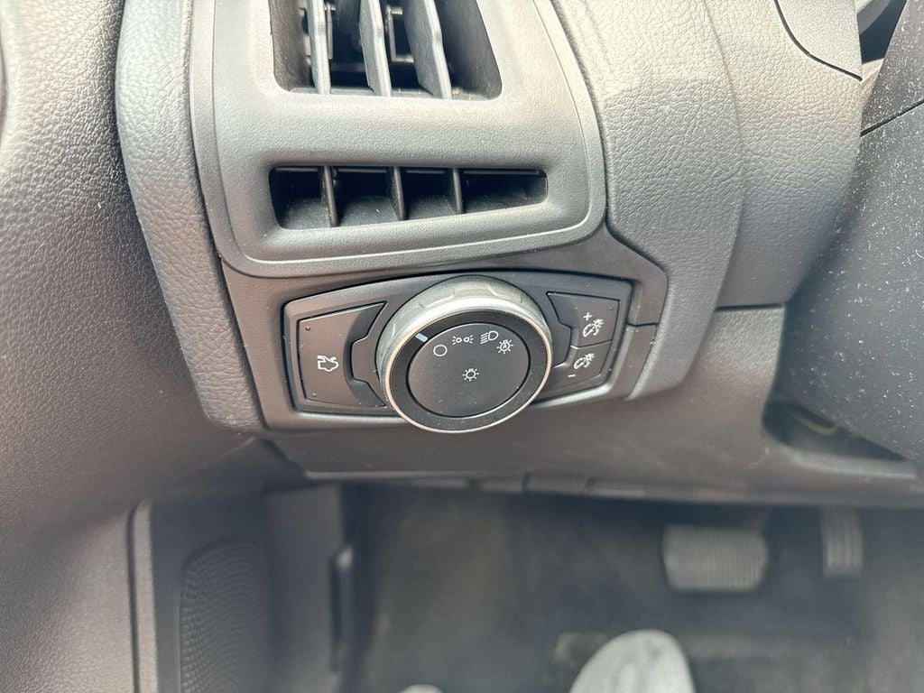2016 Ford Focus S